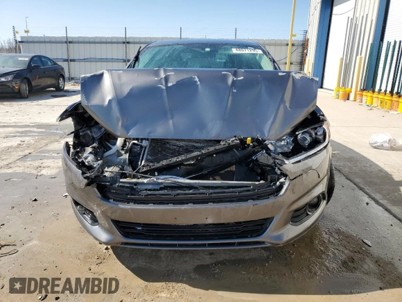 2014 Ford Fusion SE with VIN 1FA6P0H79E5356633, listed as a Copart auction lot 48071295 with 175,957 mi miles and Salvage Title. Bid and sale history available at DreamBid. Image 5.