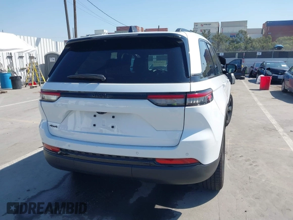 2023 Jeep Grand Cherokee Laredo with VIN 1C4RJHAGXPC660392, listed as a IAAI auction lot 41845564 with 7,444 mi miles and . Bid and sale history available at DreamBid. Image 16.