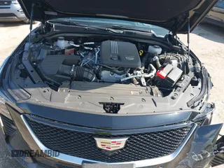 2025 Cadillac CT5 Sport с VIN 1G6DP5RK3S0100470, выставлен на аукционе IAAI как лот 42386329 с пробегом 6 143 миль миль и . История ставок и продаж доступна на DreamBid. Изображение 10.