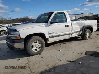 2000 Chevrolet Silverado 1500 with VIN 1GCEK14V7YE410790, listed as a Copart auction lot 81528904 with 272,957 mi miles and Clean Title. Bid and sale history available at carsss.com. Image 1.