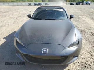 2017 Mazda MX-5 Miata Club z VIN JM1NDAC79H0121954, wystawiony jako Copart lot #53359715 z przebiegiem 44 995 mil mil oraz Tytuł czysty. Historia ofert i sprzedaży dostępna na DreamBid. Obrazek 5.