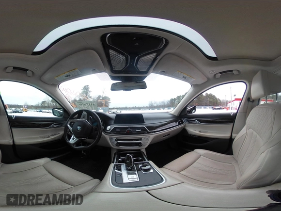 2018 BMW 7 Series ALPINA B7 xDrive with VIN WBA7F2C53JG423869, listed as a IAAI auction lot 41126241 with 70,760 mi miles. Bid and sale history available at carsss.com. Image 18.