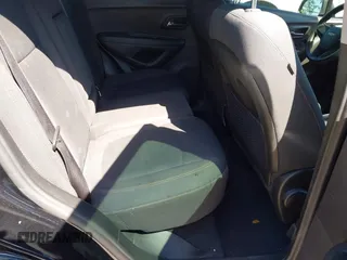 2019 Chevrolet Trax LS with VIN 3GNCJKSBXKL164776, listed as a IAAI auction lot 42064236 with 117,111 mi miles. Bid and sale history available at carsss.com. Image 8.