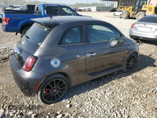2015 FIAT 500 Abarth z VIN 3C3CFFFH7FT528128, wystawiony jako Copart lot #54179305 z przebiegiem 49 266 mil mil oraz Czysty tytuł • Clean title. Historia ofert i sprzedaży dostępna na DreamBid. Obrazek 3.