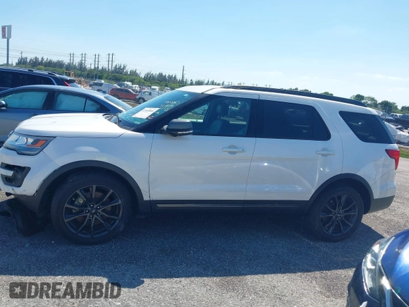 2017 Ford Explorer XLT with VIN 1FM5K7DH7HGE08535, listed as a IAAI auction lot 40965886 with 39,796 mi miles and . Bid and sale history available at DreamBid. Image 14.