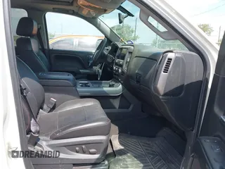 2014 GMC Sierra 1500 SLT z VIN 3GTU2VEC5EG362405, wystawiony jako IAAI lot #42444360 z przebiegiem 109 653 mil mil oraz . Historia ofert i sprzedaży dostępna na DreamBid. Obrazek 5.