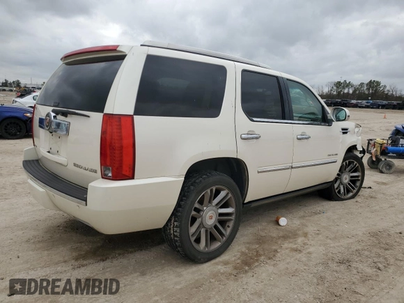 2013 Cadillac Escalade Platinum Edition with VIN 1GYS4DEF9DR124295, listed as a Copart auction lot 43669315 with 127,683 mi miles and Salvage Title. Bid and sale history available at carsss.com. Image 3.