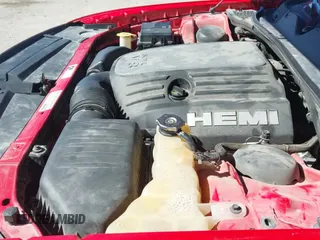2014 Dodge Challenger R/T Classic с VIN 2C3CDYBT8EH185395, выставлен на аукционе IAAI как лот 41696980 с пробегом 84 343 миль миль и . История ставок и продаж доступна на DreamBid. Изображение 19.