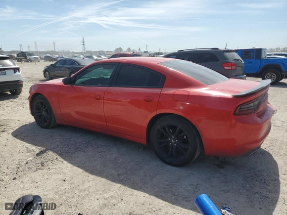 2017 Dodge Charger SE with VIN 2C3CDXBGXHH504488, listed as a Copart auction lot 48049345 with 70,843 mi miles and Salvage Title. Bid and sale history available at carsss.com. Image 2.