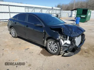 2024 Kia Forte LX with VIN 3KPF24AD4RE749515, listed as a Copart auction lot 47303425 with 20,461 mi miles and Salvage Title. Bid and sale history available at carsss.com. Image 4.