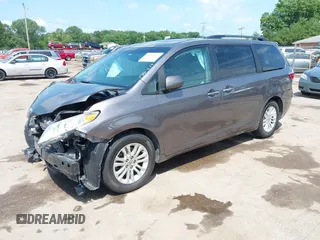 2015 Toyota Sienna XLE with VIN 5TDYK3DCXFS633128, listed as a IAAI auction lot 42527073 with 149,926 mi miles and . Bid and sale history available at DreamBid. Image 18.