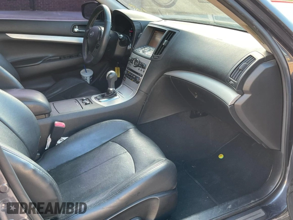 2009 Infiniti G37 x with VIN JNKCV61F29M054246, listed as a Copart auction lot 56072875 with 116,449 mi miles and Salvage Title. Bid and sale history available at DreamBid. Image 5.