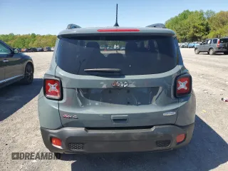 2018 Jeep Renegade Latitude z VIN ZACCJBBB7JPG88689, wystawiony jako Copart lot #54496055 z przebiegiem 46 702 mil mil oraz Szkoda całkowita • Salvage title. Historia ofert i sprzedaży dostępna na DreamBid. Obrazek 6.