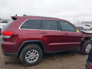 2018 Jeep Grand Cherokee Laredo E with VIN 1C4RJFAG6JC166137, listed as a IAAI auction lot 41416350 with 140,855 mi miles. Bid and sale history available at carsss.com. Image 14.