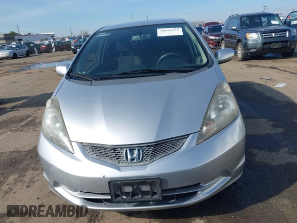 2012 Honda Fit с VIN JHMGE8H38CC037585, выставлен на аукционе IAAI как лот 41632572 с пробегом 109 510 миль миль и . История ставок и продаж доступна на DreamBid. Изображение 12.