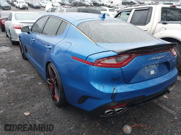 2018 Kia Stinger GT1 with VIN KNAE45LCXJ6018532, listed as a IAAI auction lot 41563629 with 91,043 mi miles. Bid and sale history available at carsss.com. Image 3.