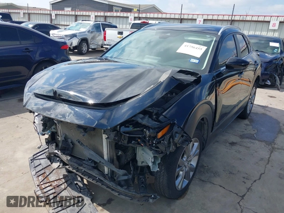 2022 Mazda CX-30 2.5 S Select Package with VIN 3MVDMBBL0NM414780, listed as a IAAI auction lot 41756455 with 29,017 mi miles. Bid and sale history available at carsss.com. Image 2.