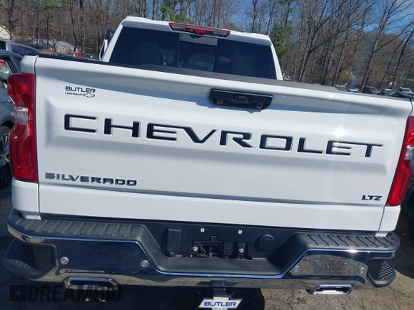 2024 Chevrolet Silverado 1500 LTZ with VIN 1GCUDGED1RZ322262, listed as a IAAI auction lot 41690088 with Not Provided miles and . Bid and sale history available at DreamBid. Image 15.