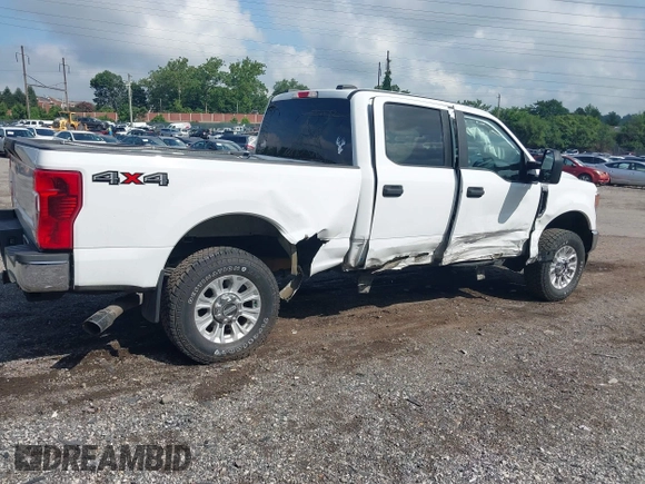 2021 Ford F-250 XL with VIN 1FT7W2B63MEE02260, listed as a IAAI auction lot 42728896 with 74,728 mi miles and . Bid and sale history available at DreamBid. Image 4.