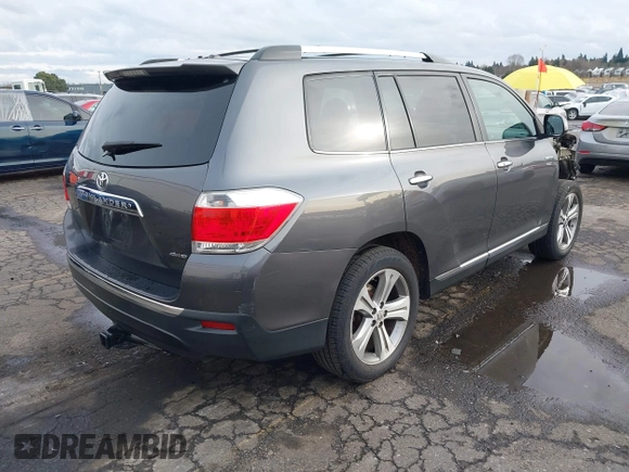 2011 Toyota Highlander Limited with VIN 5TDDK3EH0BS049761, listed as a IAAI auction lot 41484436 with 151,979 mi miles and . Bid and sale history available at DreamBid. Image 4.