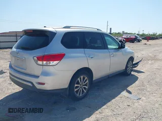 2016 Nissan Pathfinder Platinum with VIN 5N1AR2MNXGC649630, listed as a IAAI auction lot 42103299 with 108,042 mi miles and . Bid and sale history available at DreamBid. Image 4.