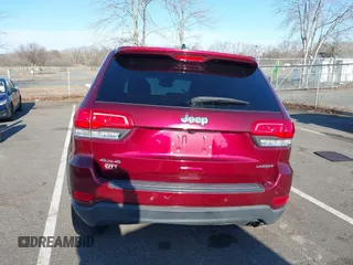 2017 Jeep Grand Cherokee Altitude z VIN 1C4RJFAG3HC683261, wystawiony jako IAAI lot #41624592 z przebiegiem 70 291 mil mil oraz . Historia ofert i sprzedaży dostępna na DreamBid. Obrazek 16.