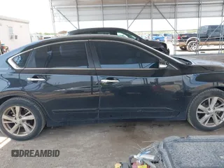 2013 Nissan Altima SV with VIN 1N4AL3AP8DN451698, listed as a IAAI auction lot 42303956 with 239,474 mi miles and . Bid and sale history available at DreamBid. Image 13.