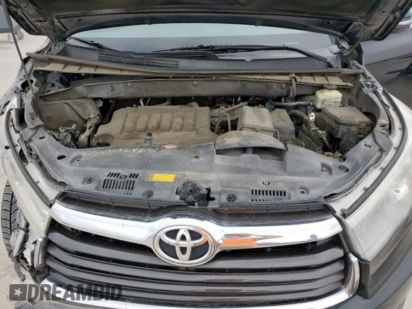 2015 Toyota Highlander XLE z VIN 5TDKKRFH0FS115854, wystawiony jako Copart lot #57512785 z przebiegiem 143 923 mil mil oraz Szkoda całkowita • Salvage title. Historia ofert i sprzedaży dostępna na DreamBid. Obrazek 12.