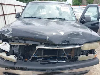2001 Chevrolet Suburban LS z VIN 3GNEC16T71G254622, wystawiony jako IAAI lot #42115442 z przebiegiem Nie podano mil oraz . Historia ofert i sprzedaży dostępna na DreamBid. Obrazek 10.