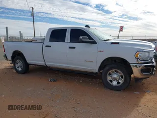 2021 Ram 2500 Tradesman with VIN 3C6UR5HJ9MG559556, listed as a IAAI auction lot 41637619 with 119,038 mi miles and . Bid and sale history available at DreamBid. Image 13.