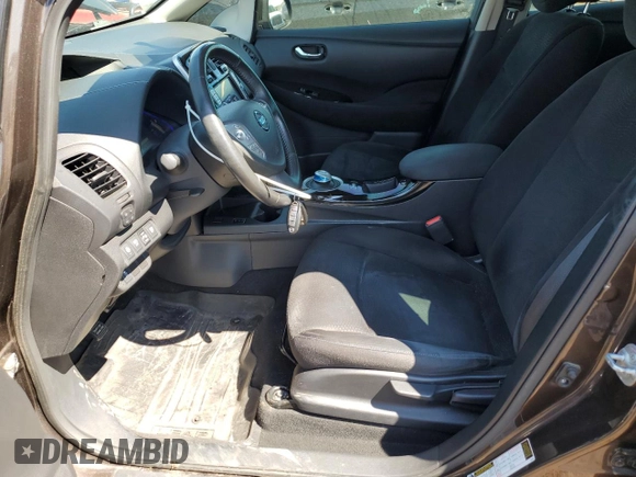 2016 Nissan LEAF SV z VIN 1N4BZ0CP2GC303447, wystawiony jako Copart lot #56404605 z przebiegiem 54 612 mil mil oraz Szkoda całkowita • Salvage title. Historia ofert i sprzedaży dostępna na DreamBid. Obrazek 7.