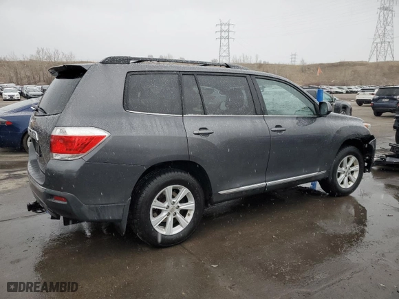 2011 Toyota Highlander with VIN 5TDBK3EH5BS057829, listed as a Copart auction lot 48073425 with 177,311 mi miles and Salvage Title. Bid and sale history available at carsss.com. Image 3.