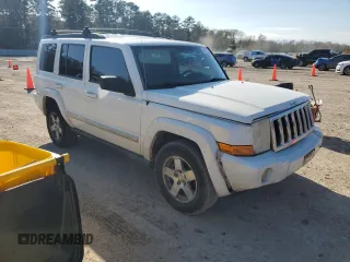 2010 Jeep Commander Sport with VIN 1J4RH4GK9AC113888, listed as a Copart auction lot 84553544 with 208,109 mi miles and Salvage title. Bid and sale history available at DreamBid. Image 4.