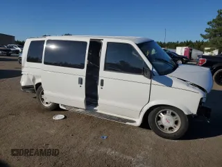 2003 GMC Safari with VIN 1GKDM19X93B516849, listed as a Copart auction lot 82296404 with Not Provided miles and Salvage Title. Bid and sale history available at carsss.com. Image 4.