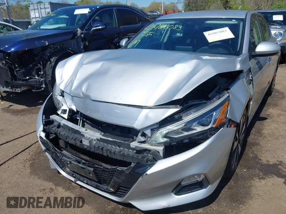 2022 Nissan Altima SV z VIN 1N4BL4DV4NN322539, wystawiony jako IAAI lot #41985083 z przebiegiem 33 112 mil mil oraz . Historia ofert i sprzedaży dostępna na DreamBid. Obrazek 6.