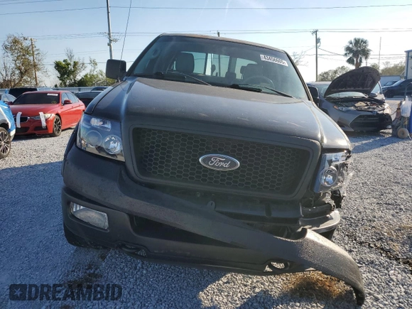 2004 Ford F-150 XLT with VIN 1FTPW14564KD48016, listed as a Copart auction lot 43456605 with 201,164 mi miles and Non Repairable. Bid and sale history available at carsss.com. Image 5.
