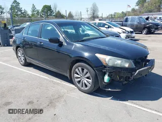 2011 Honda Accord EX z VIN 1HGCP2F73BA118681, wystawiony jako IAAI lot #41861364 z przebiegiem 189 317 mil mil oraz . Historia ofert i sprzedaży dostępna na DreamBid. Obrazek 1.