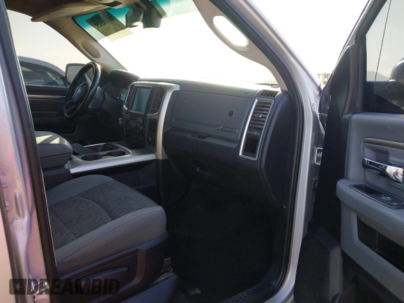 2016 Ram 1500 Big Horn with VIN 1C6RR6LG8GS312372, listed as a IAAI auction lot 41481329 with 118,863 mi miles. Bid and sale history available at carsss.com. Image 5.