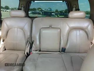 1998 Ford Expedition XLT with VIN 1FMRU17L2WLB50938, listed as a Copart auction lot 72033484 with 199,898 mi miles and Salvage Title. Bid and sale history available at carsss.com. Image 10.