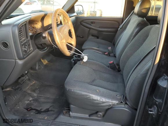 2003 Chevrolet Silverado 1500 LS with VIN 2GCEC19X631340698, listed as a Copart auction lot 82130264 with 223,986 mi miles and Clean Title. Bid and sale history available at carsss.com. Image 7.