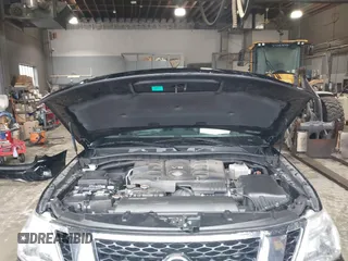 2017 Nissan Armada Platinum z VIN JN8AY2NC3H9502265, wystawiony jako IAAI lot #41816720 z przebiegiem 126 477 mil mil oraz . Historia ofert i sprzedaży dostępna na DreamBid. Obrazek 10.