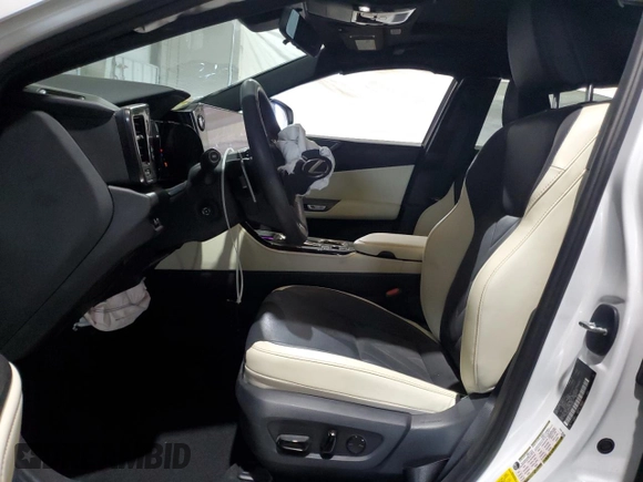 2024 Lexus NX 350 Luxury with VIN 2T2HGCEZ1RC032641, listed as a Copart auction lot 78961404 with 13,066 mi miles and Salvage title. Bid and sale history available at DreamBid. Image 7.