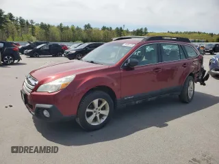 2014 Subaru Outback 2.5i with VIN 4S4BRBAC2E3251901, listed as a Copart auction lot 56006135 with 135,939 mi miles and Salvage title. Bid and sale history available at DreamBid. Image 1.