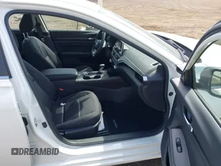 2025 Nissan Altima SV with VIN 1N4BL4DW5SN358521, listed as a IAAI auction lot 42213920 with 5,287 mi miles and . Bid and sale history available at DreamBid. Image 5.