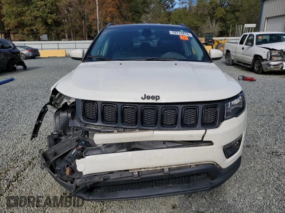 2020 Jeep Compass Altitude with VIN 3C4NJCBBXLT176726, listed as a Copart auction lot 79712814 with 108,631 mi miles and Salvage Title. Bid and sale history available at carsss.com. Image 5.