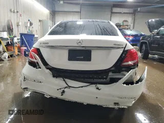 2020 Mercedes-Benz E 350 with VIN WDDZF8EB4LA747622, listed as a Copart auction lot 48091035 with 21,622 mi miles and Salvage Title. Bid and sale history available at DreamBid. Image 6.