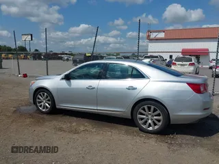 2016 Chevrolet Malibu Limited LTZ with VIN 1G11E5SAXGU142716, listed as a IAAI auction lot 40064815 with 260,881 mi miles. Bid and sale history available at carsss.com. Image 14.