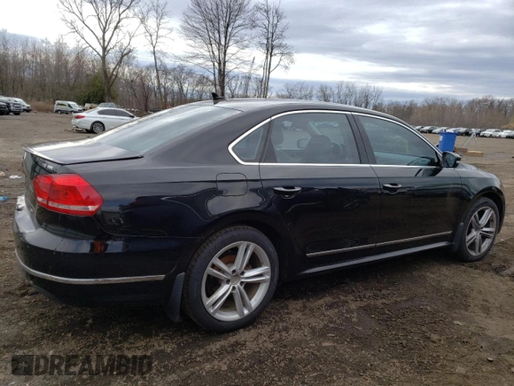 2015 Volkswagen Passat SEL Premium with VIN 1VWCT7A31FC121677, listed as a Copart auction lot 50835905 with 122,782 mi miles and Salvage title. Bid and sale history available at DreamBid. Image 3.