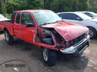 1996 Toyota Tacoma with VIN 4TAWM72N0TZ087488, listed as a IAAI auction lot 42469387 with 325,419 mi miles and . Bid and sale history available at DreamBid. Image 1.