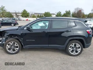 2021 Jeep Compass Limited with VIN 3C4NJDCB0MT534437, listed as a IAAI auction lot 41847006 with 38,782 mi miles and . Bid and sale history available at carsss.com. Image 13.